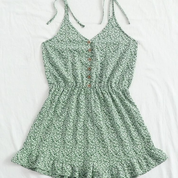Floral tie strap romper - Picture 3 of 5